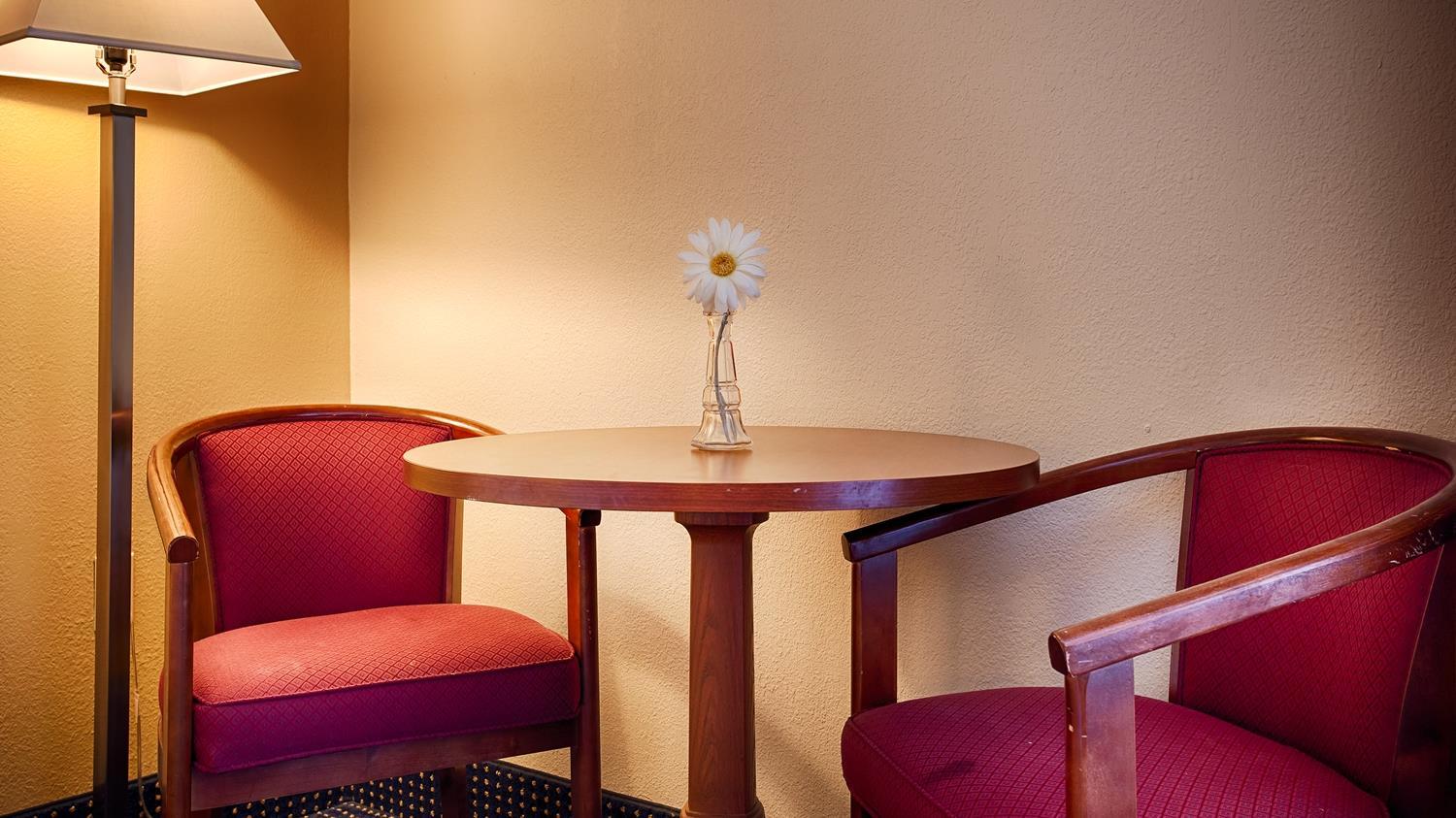 Best Western Plus Yadkin Valley Inn&Suites Jonesville Exterior foto