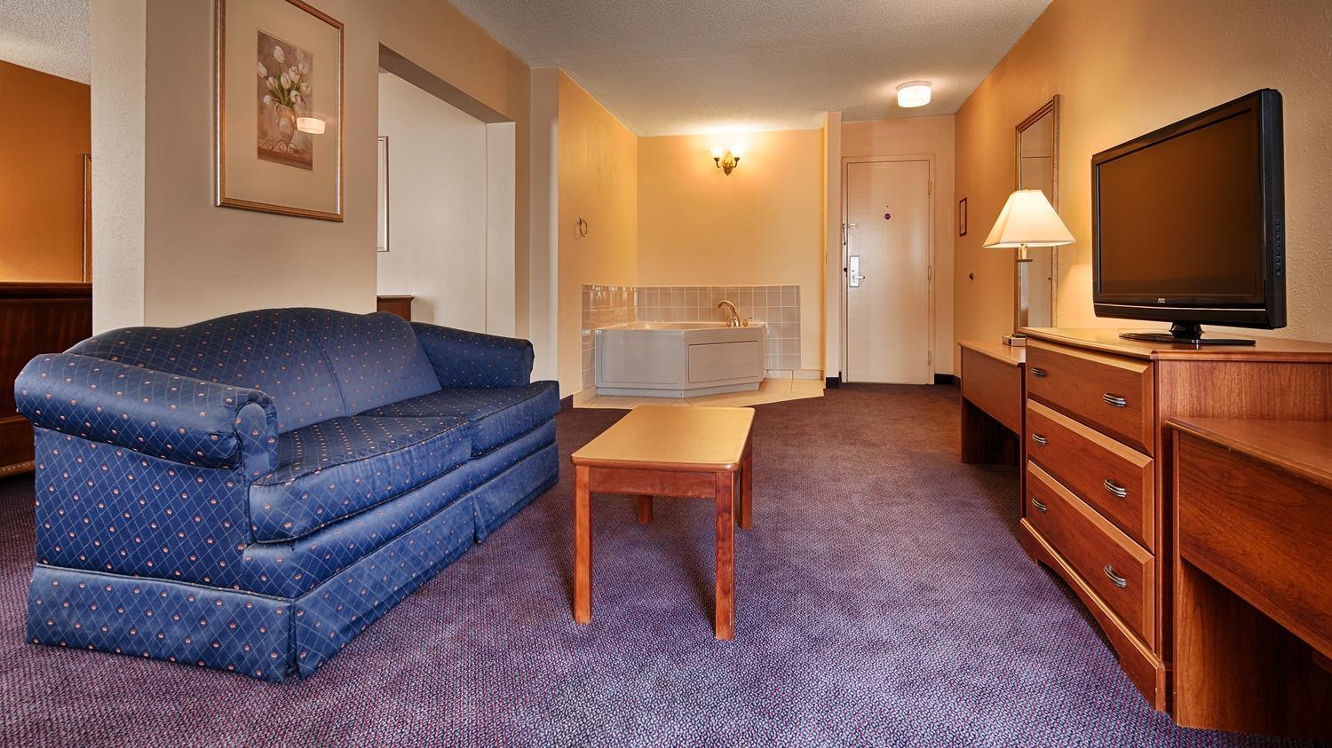 Best Western Plus Yadkin Valley Inn&Suites Jonesville Exterior foto