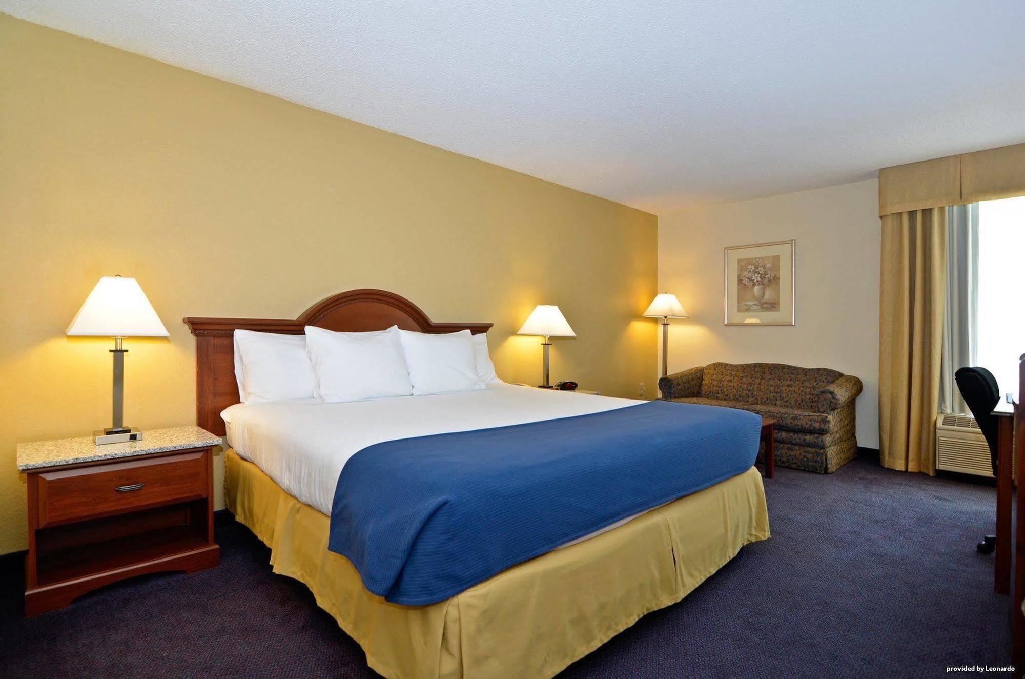Best Western Plus Yadkin Valley Inn&Suites Jonesville Exterior foto